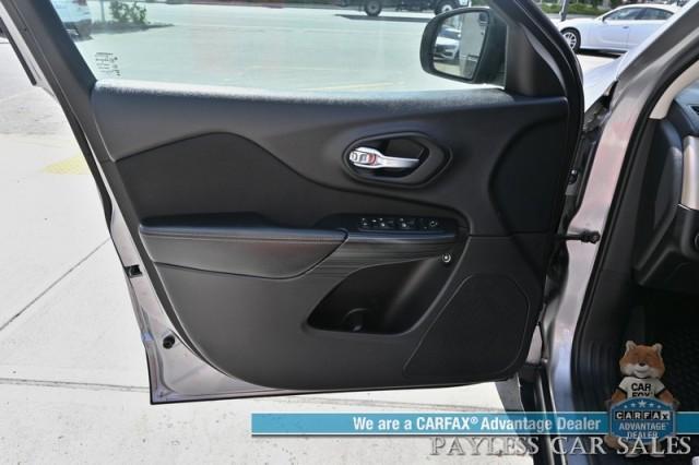 used 2015 Jeep Cherokee car