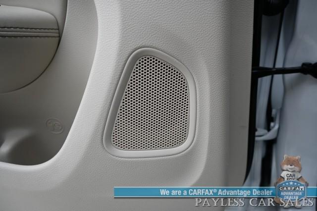 used 2015 Chrysler 200 car, priced at $14,995