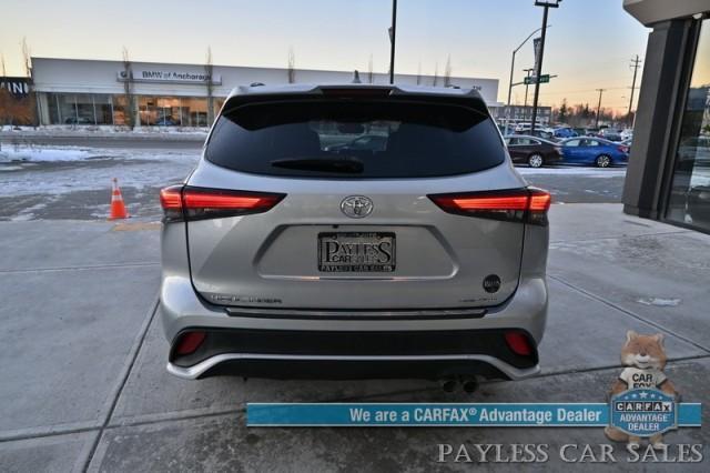 used 2022 Toyota Highlander car, priced at $34,995