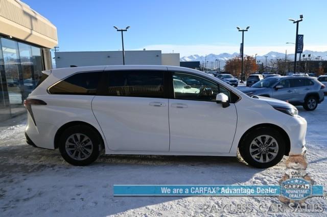 used 2022 Toyota Sienna car