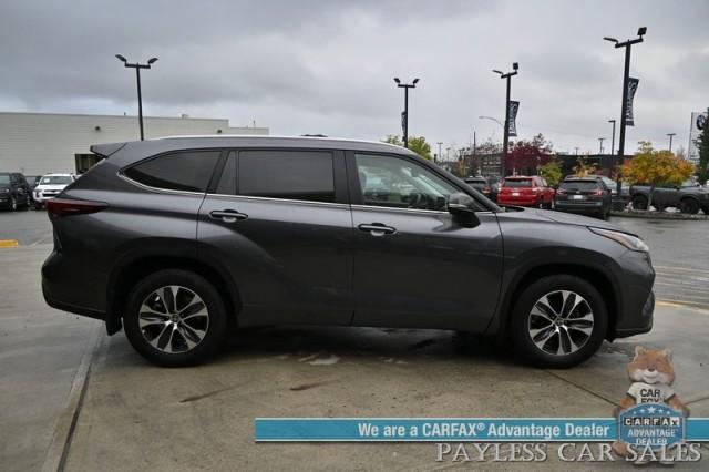 used 2024 Toyota Highlander car