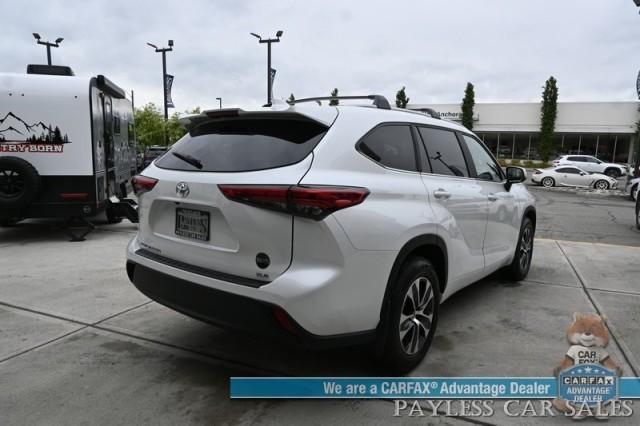 used 2023 Toyota Highlander car