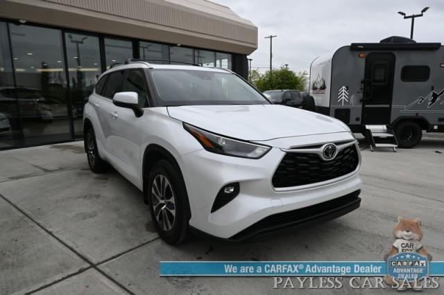 used 2023 Toyota Highlander car