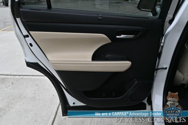 used 2023 Toyota Highlander car
