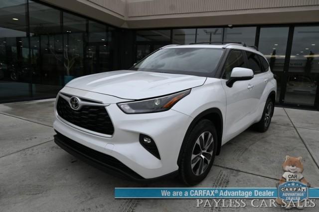 used 2023 Toyota Highlander car