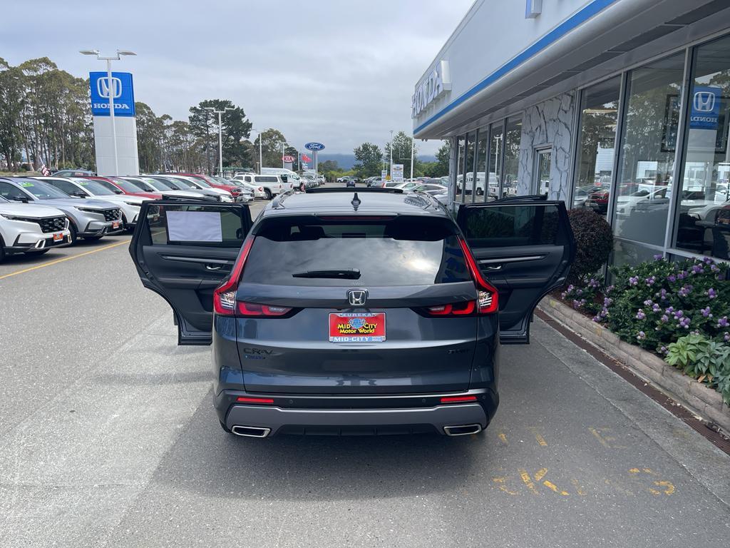 new 2026 Honda CR-V Hybrid car, priced at $41,620