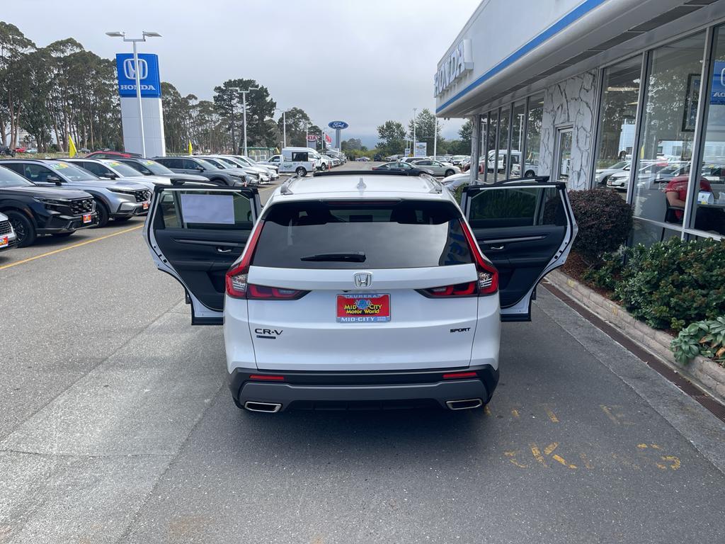 new 2026 Honda CR-V Hybrid car, priced at $37,587