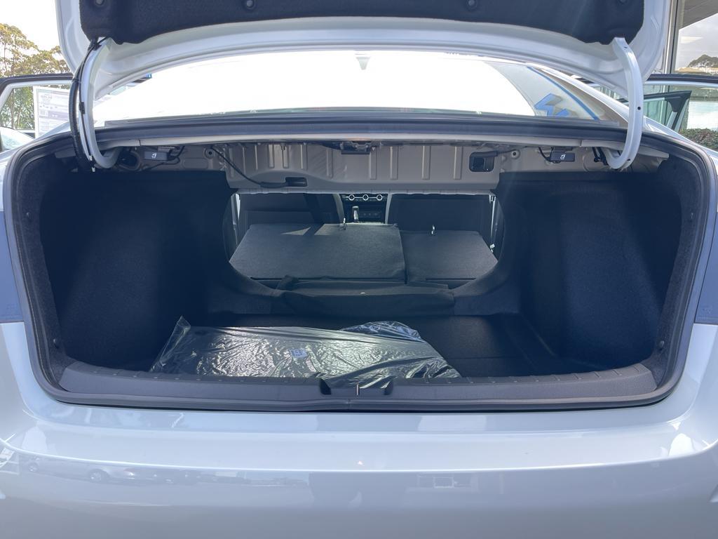 new 2025 Honda Civic Hybrid car, priced at $30,555