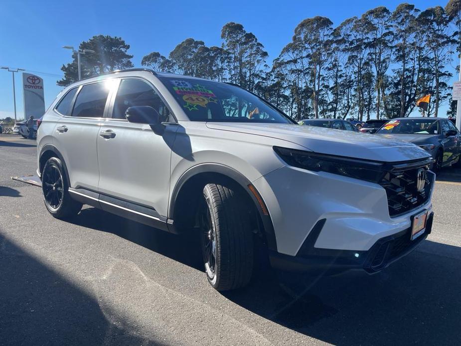 new 2025 Honda CR-V Hybrid car, priced at $39,455