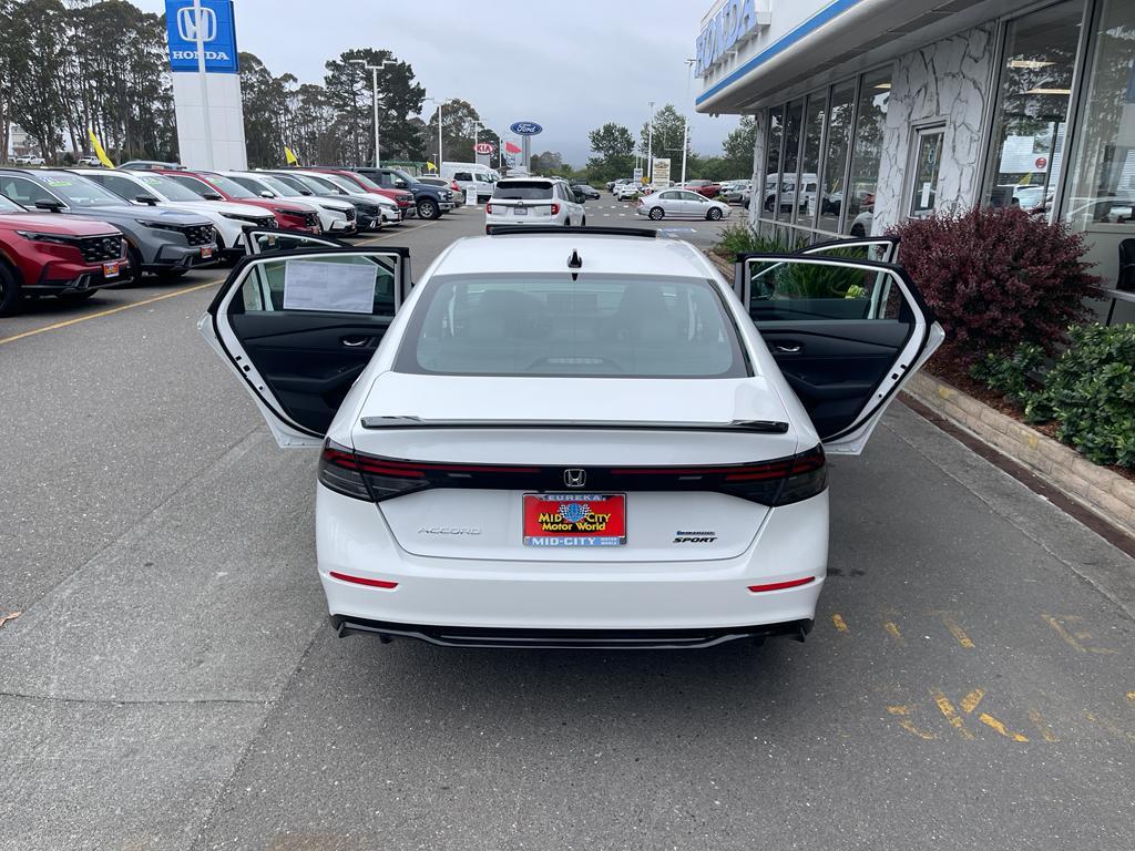 new 2025 Honda Accord Hybrid car, priced at $36,980