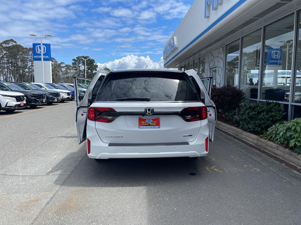 new 2025 Honda Odyssey car, priced at $45,687