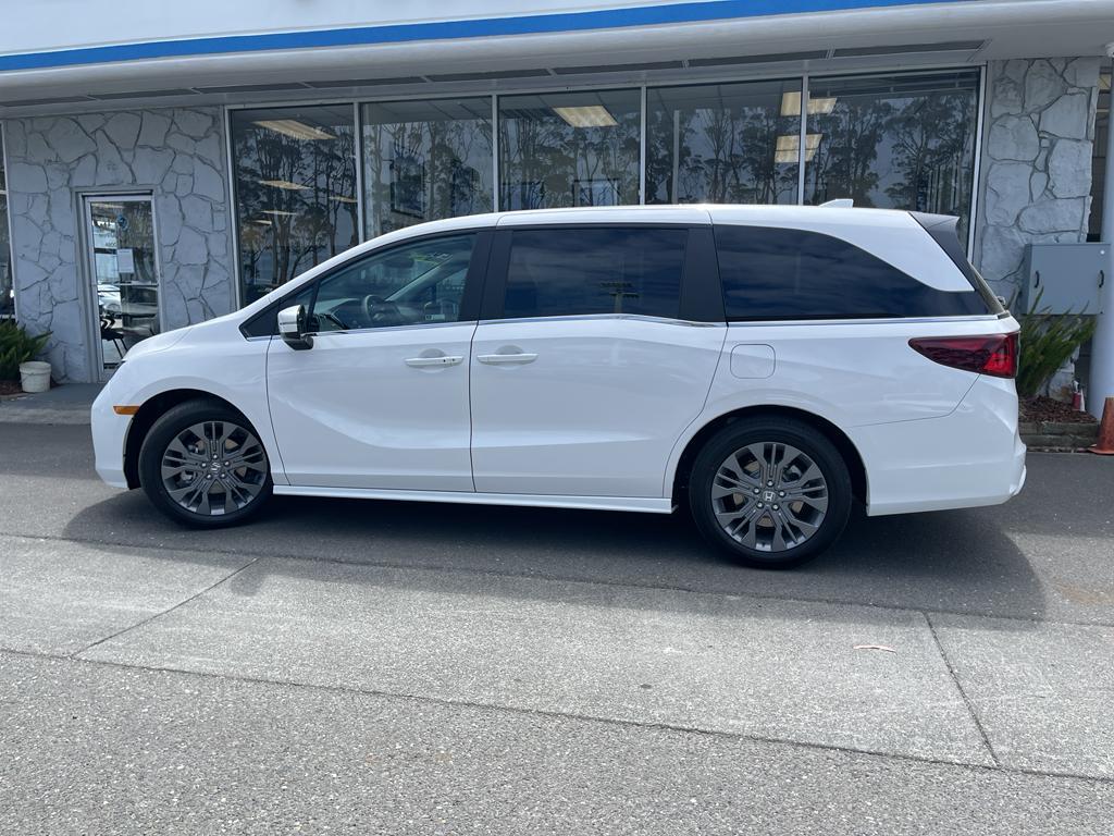 new 2025 Honda Odyssey car, priced at $45,687