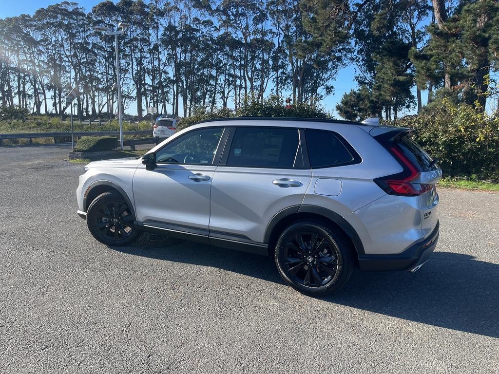 new 2026 Honda CR-V Hybrid car, priced at $43,700