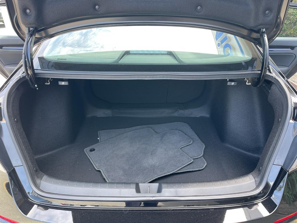 new 2025 Honda Civic Hybrid car, priced at $33,100