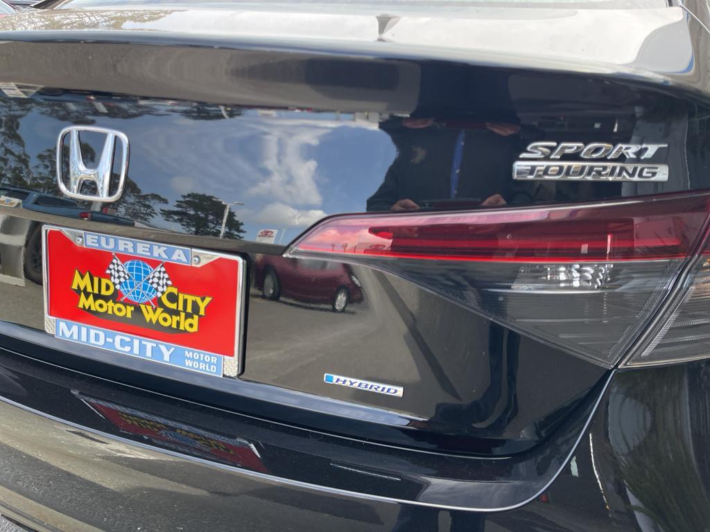 new 2025 Honda Civic Hybrid car, priced at $33,100