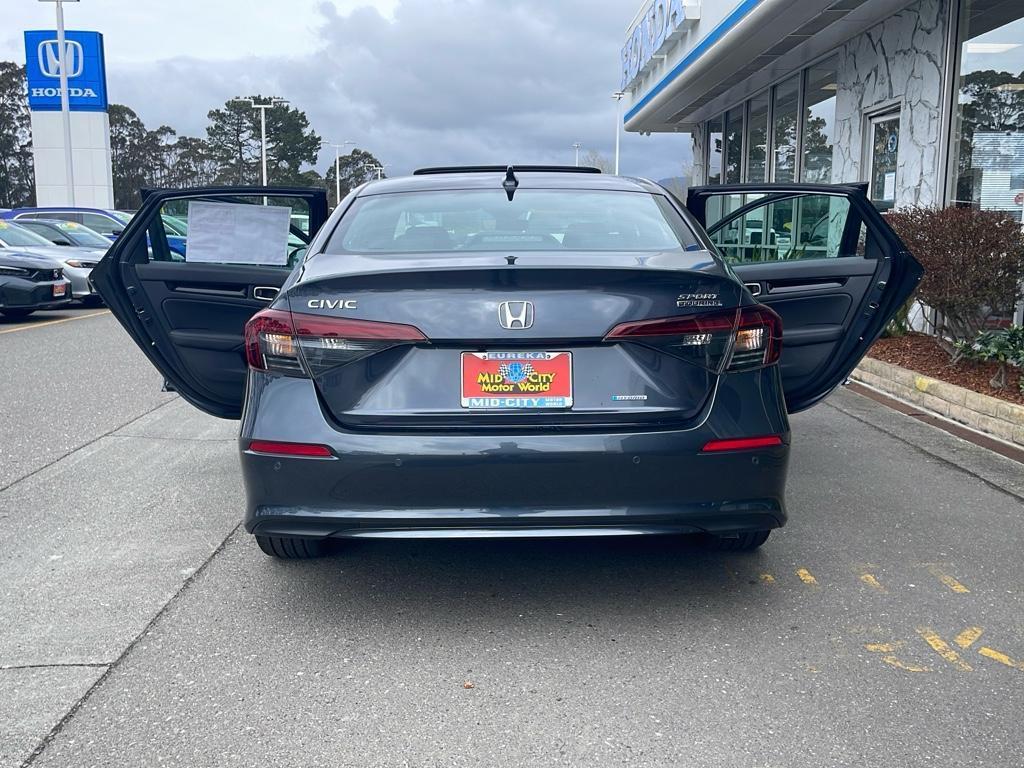 new 2025 Honda Civic Hybrid car, priced at $33,100