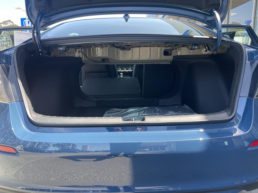 new 2025 Honda Civic Hybrid car, priced at $30,555
