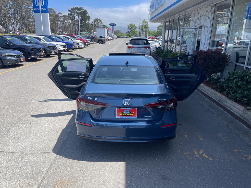 new 2025 Honda Civic Hybrid car, priced at $30,555
