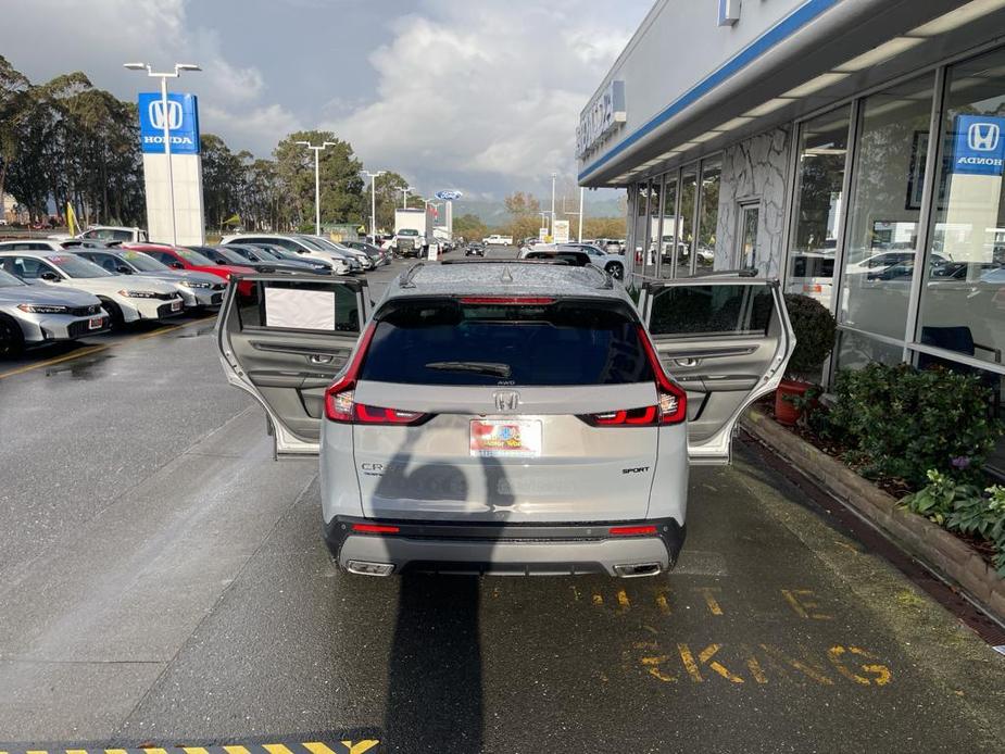 new 2025 Honda CR-V Hybrid car, priced at $40,955