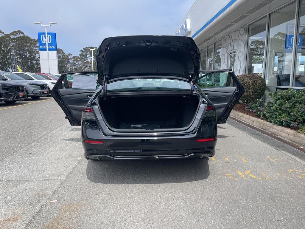 new 2025 Honda Accord Hybrid car, priced at $35,087