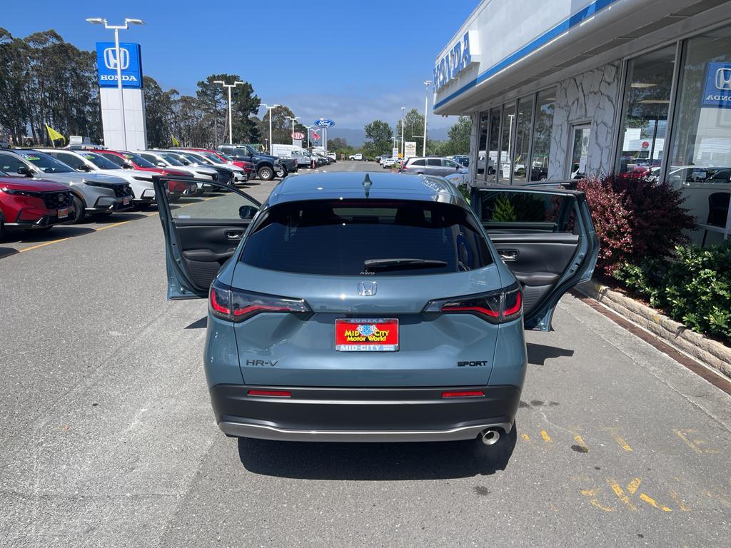 new 2026 Honda HR-V car, priced at $31,350