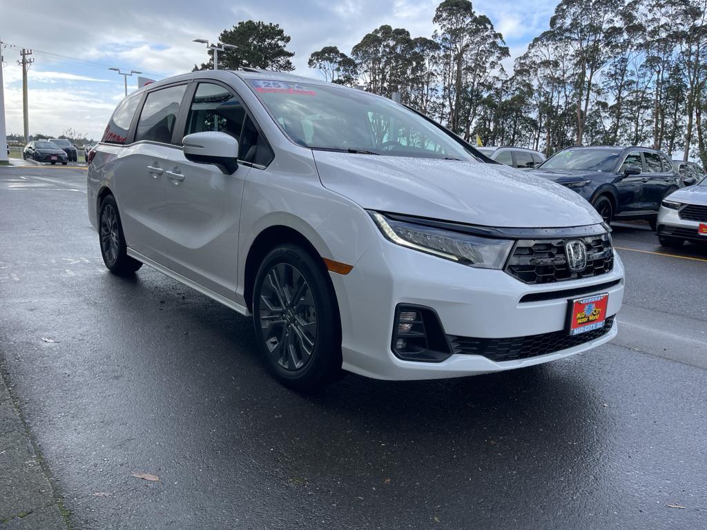 new 2025 Honda Odyssey car, priced at $48,460