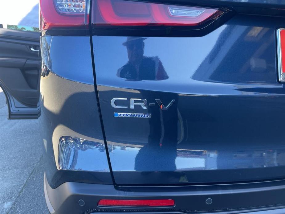 new 2025 Honda CR-V Hybrid car, priced at $40,500