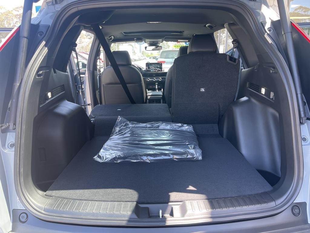 new 2025 Honda CR-V Hybrid car, priced at $41,000