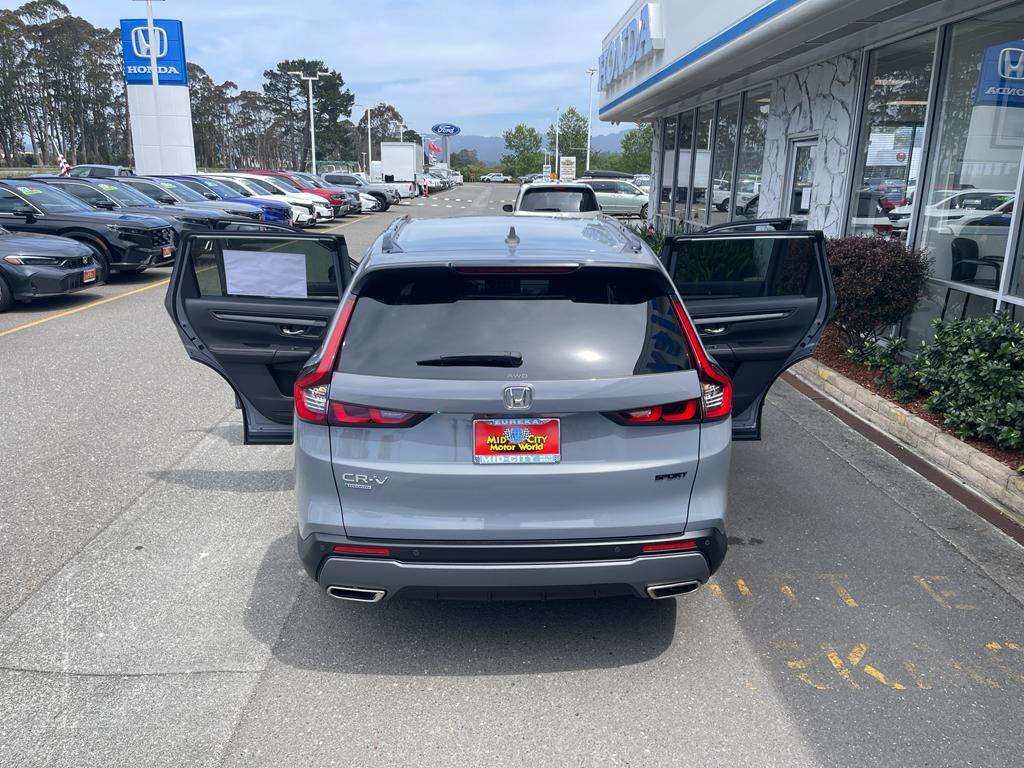 new 2025 Honda CR-V Hybrid car, priced at $41,000