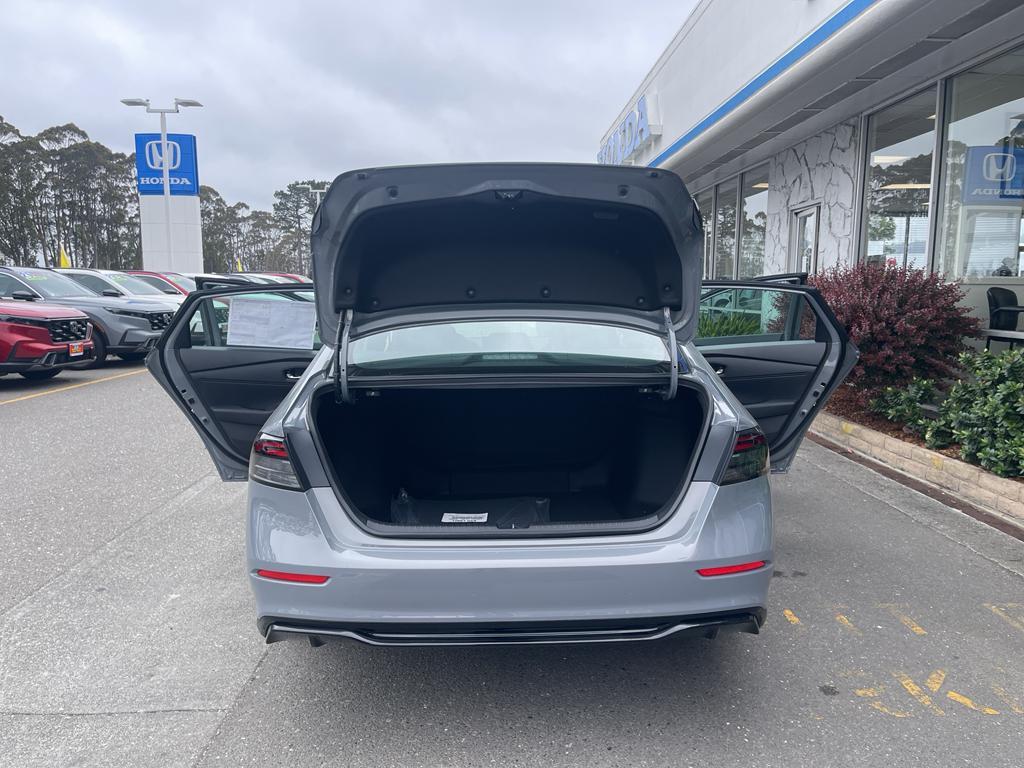 new 2025 Honda Accord Hybrid car, priced at $36,980