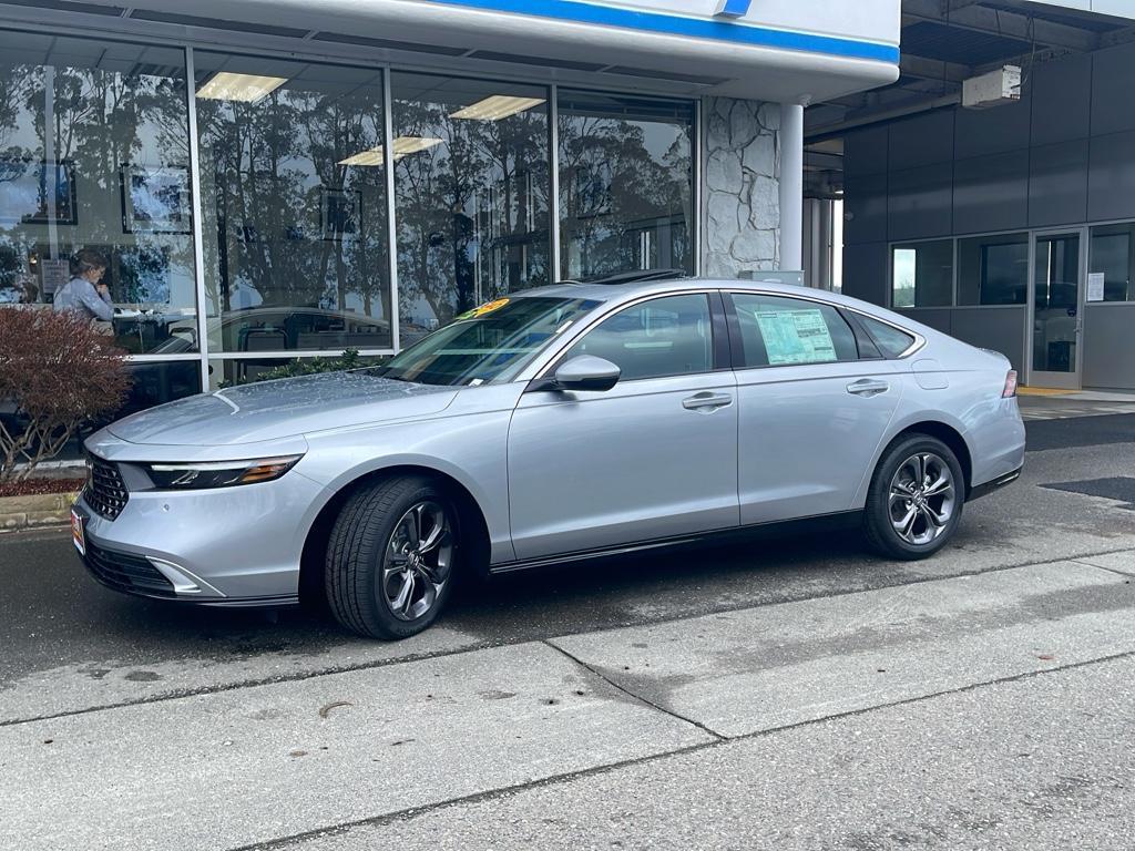 new 2025 Honda Accord Hybrid car, priced at $36,090