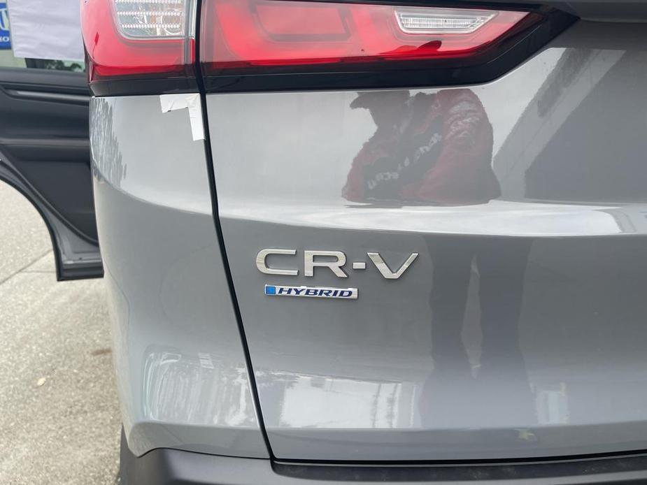 new 2025 Honda CR-V Hybrid car, priced at $40,955