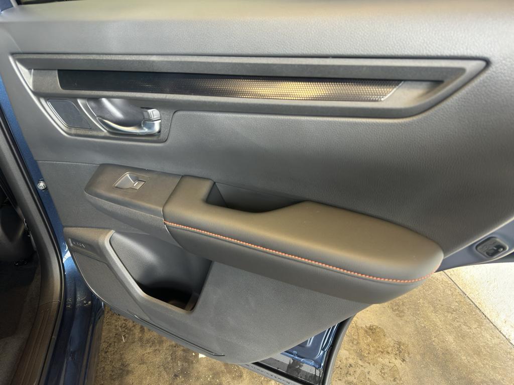 new 2026 Honda CR-V Hybrid car, priced at $41,620