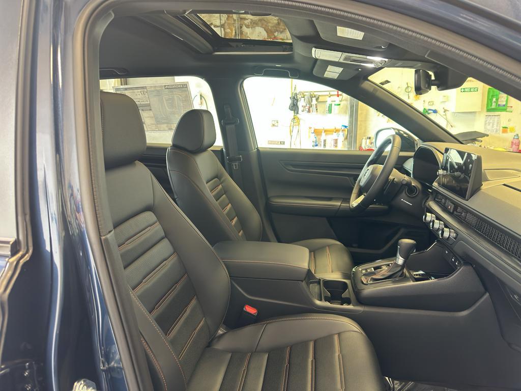 new 2026 Honda CR-V Hybrid car, priced at $41,620