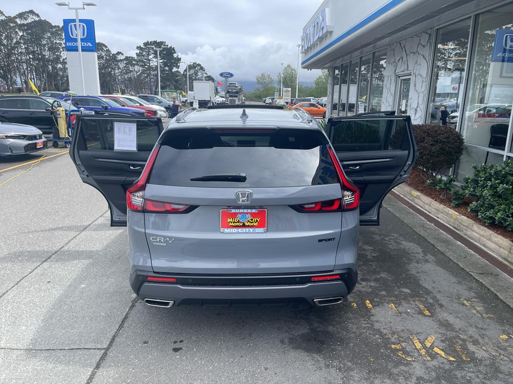 new 2025 Honda CR-V Hybrid car, priced at $41,000