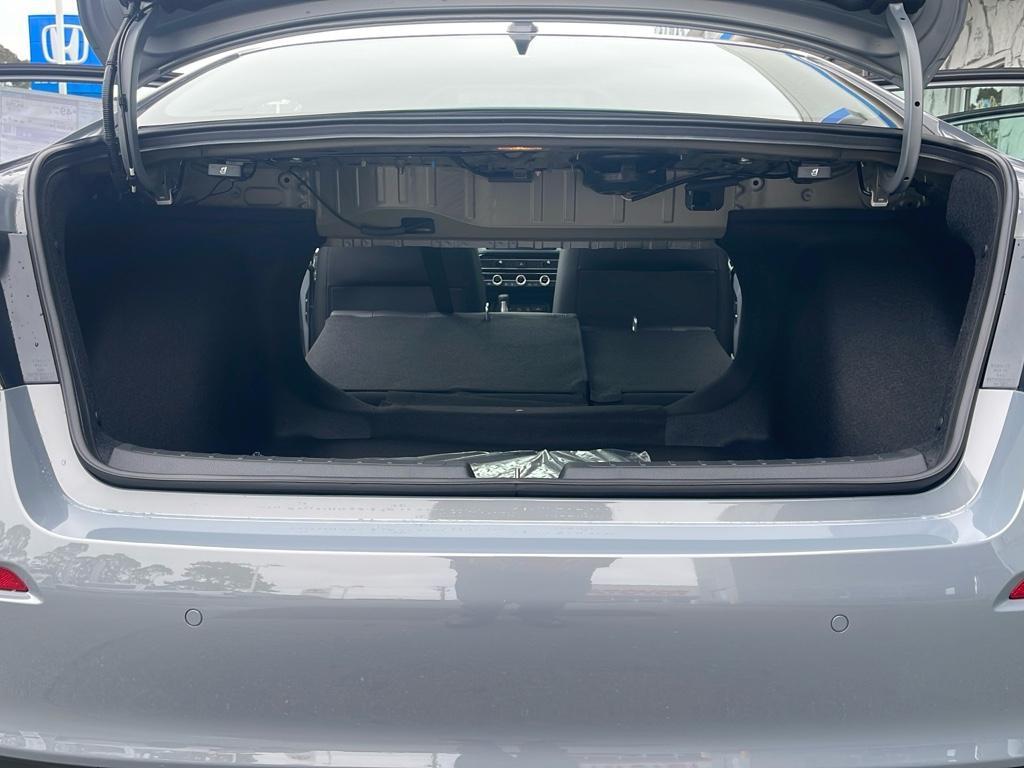 new 2025 Honda Civic Hybrid car, priced at $33,555