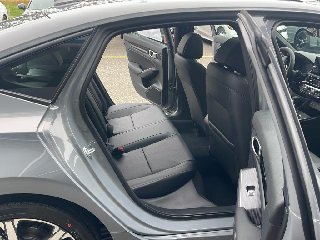 new 2025 Honda Civic Hybrid car, priced at $33,555