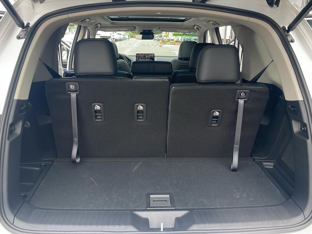 new 2025 Honda Pilot car, priced at $54,985