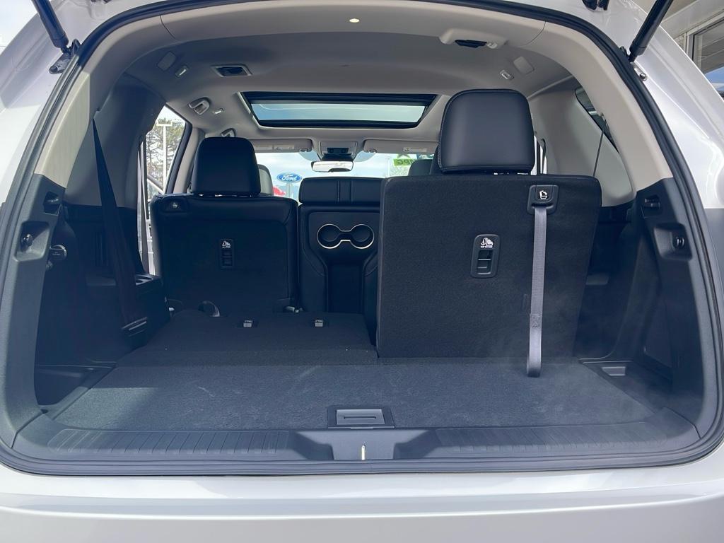 new 2025 Honda Pilot car, priced at $54,985