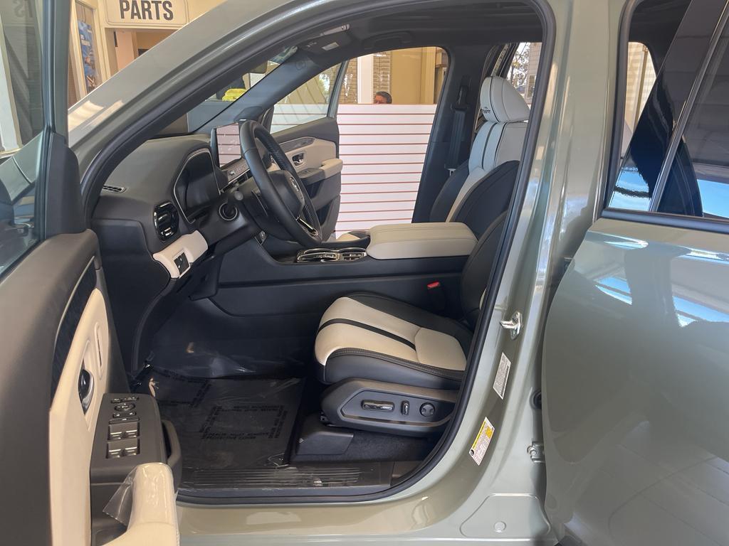 new 2026 Honda Passport car, priced at $55,555