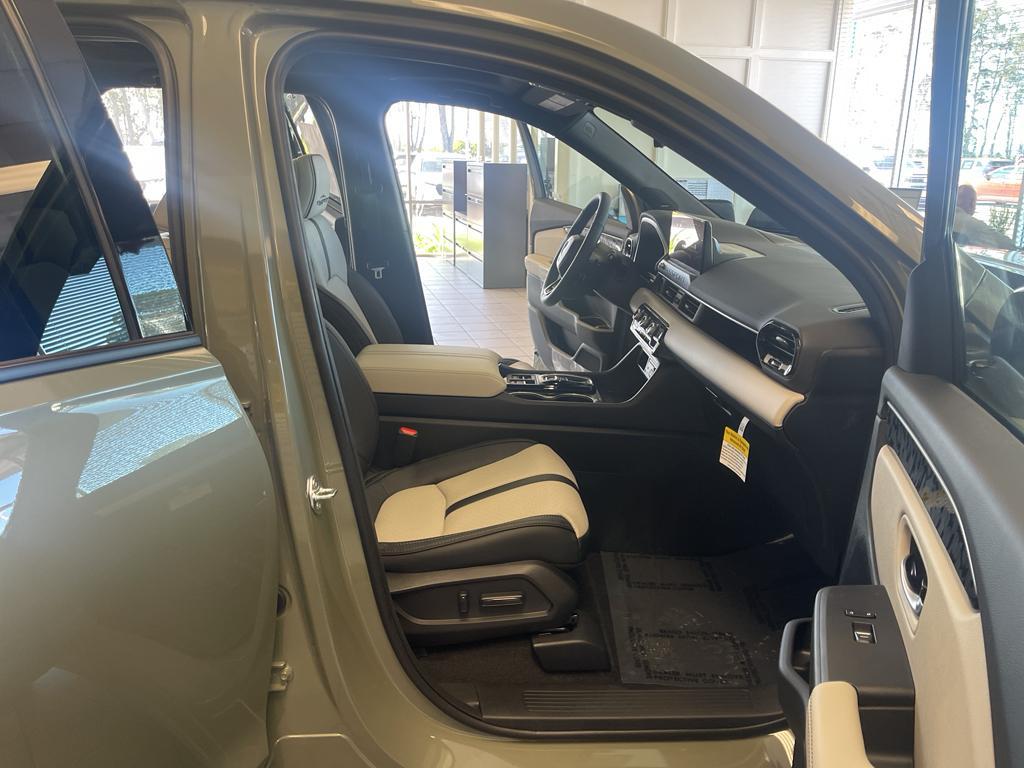 new 2026 Honda Passport car, priced at $55,555