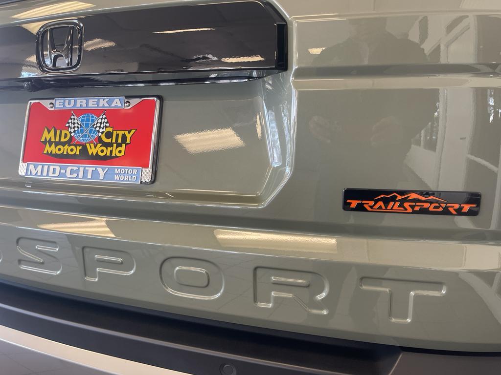new 2026 Honda Passport car, priced at $55,555