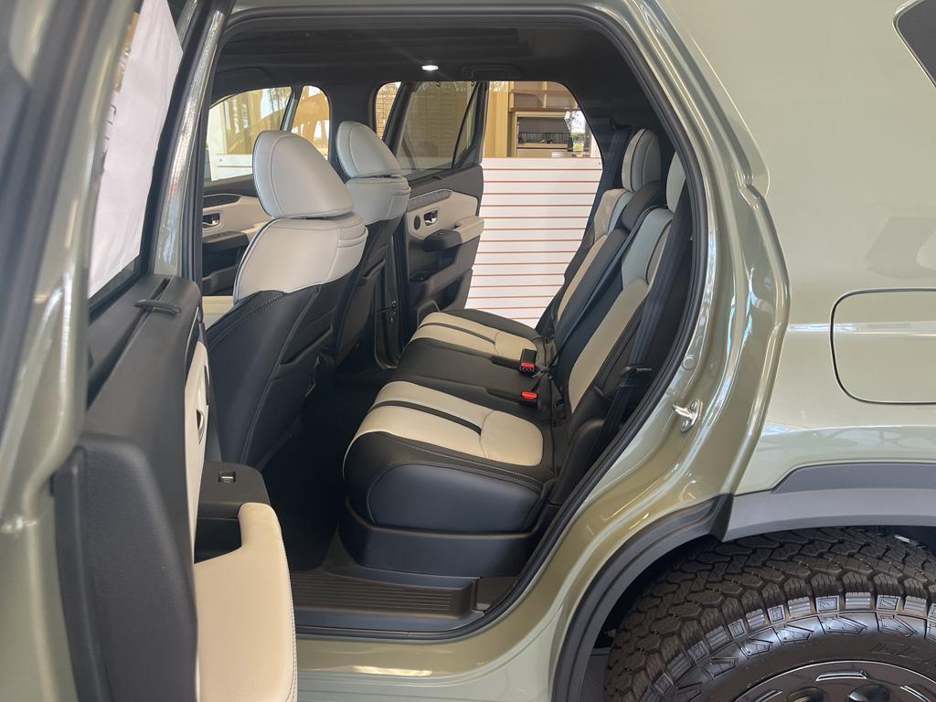 new 2026 Honda Passport car, priced at $55,555