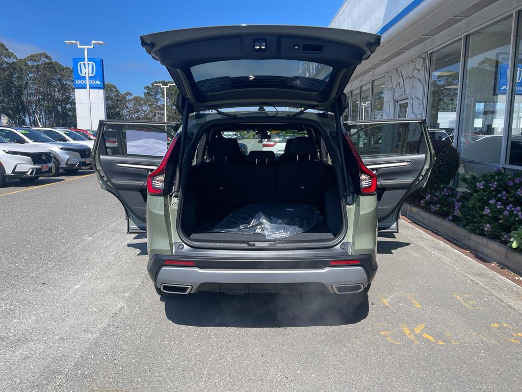 new 2026 Honda CR-V Hybrid car, priced at $40,650