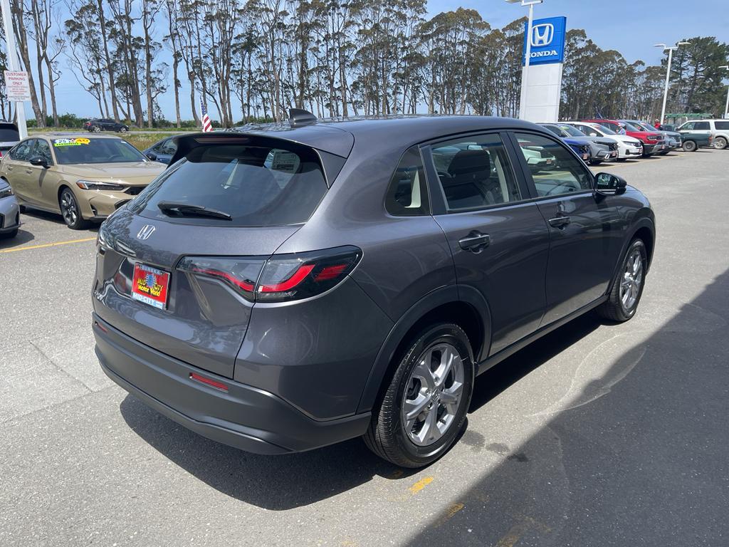 new 2025 Honda HR-V car, priced at $28,295