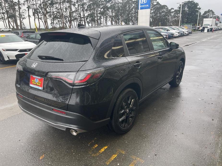 new 2025 Honda HR-V car, priced at $30,350