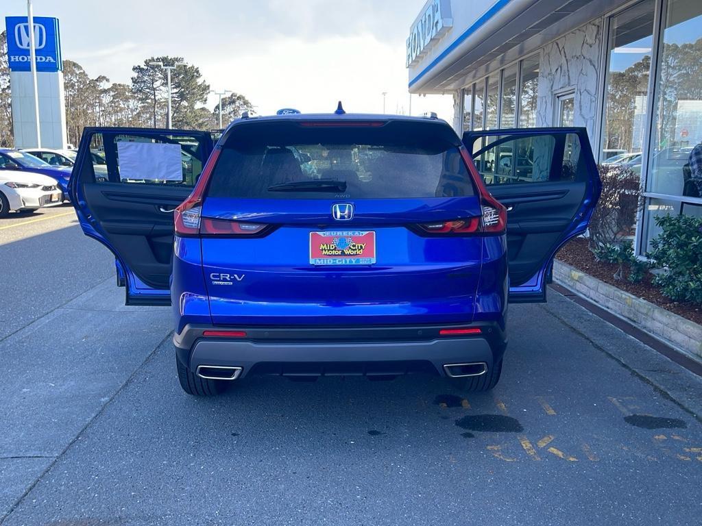 new 2025 Honda CR-V Hybrid car, priced at $40,955