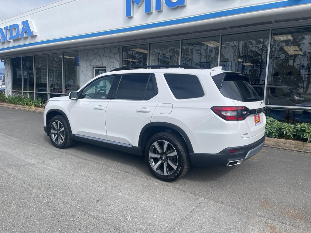 new 2025 Honda Pilot car, priced at $50,505