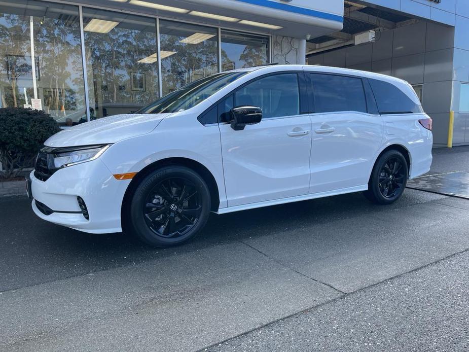 new 2024 Honda Odyssey car, priced at $44,110