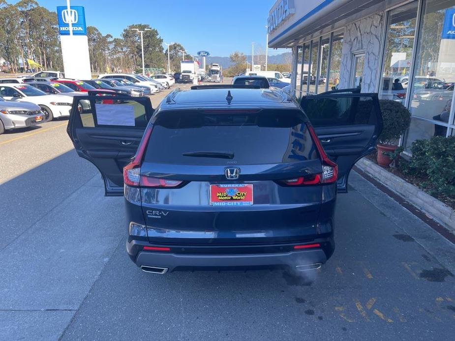 new 2025 Honda CR-V Hybrid car, priced at $40,500